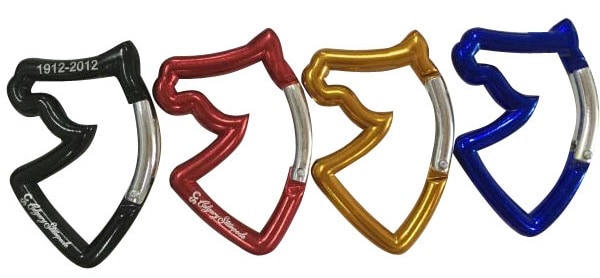 Horse head carabiner hooks in various colours and sizes. 